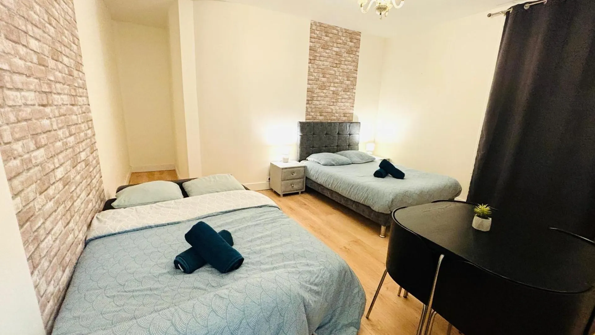 Appartement Monthiers Paris Apartment