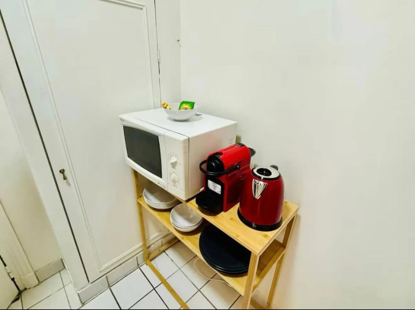 Appartement Monthiers Paris 0*,  France